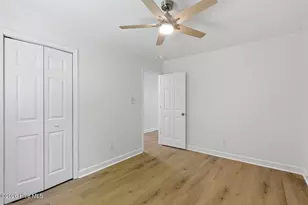1100 Shroyer Cir, Jacksonville, NC 28540 - Photo 21