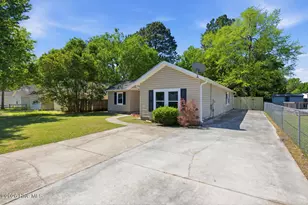 1100 Shroyer Cir, Jacksonville, NC 28540 - Photo 3