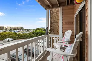 9201 Coast Guard Rd, Emerald Isle, NC 28594 - Photo 69