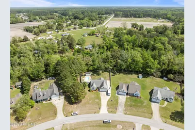 116 Bur Oaks Boulevard, Newport, NC 28570 - Photo 17