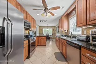 116 Bur Oaks Blvd, Newport, NC 28570 - Photo 33