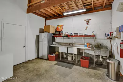 711 N 5th Avenue, Wilmington, NC 28401 - Photo 17