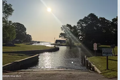 012-F Holiday Island, Hertford, NC 27944 - Photo 15