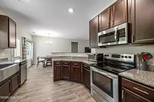 917 Cardinal Pl, Vass, NC 28394 - Photo 11