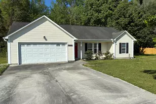 506 SW Ridge Dr, Richlands, NC 28574 - Photo 3