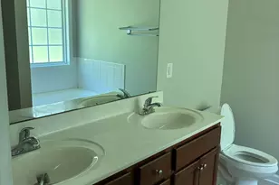 506 SW Ridge Dr, Richlands, NC 28574 - Photo 7