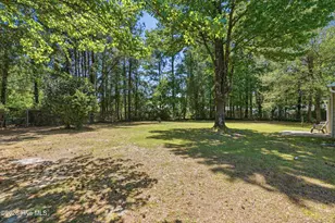 220 E Lakeridge Landing, Jacksonville, NC 28546 - Photo 23