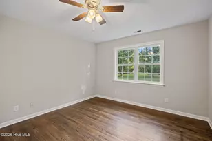 113 Stuart Ave, Lake Waccamaw, NC 28450 - Photo 31