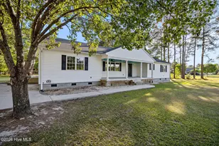 113 Stuart Ave, Lake Waccamaw, NC 28450 - Photo 41