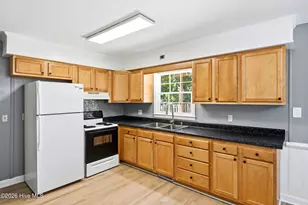 6803 Myrtle Grove Rd, Wilmington, NC 28409 - Photo 13