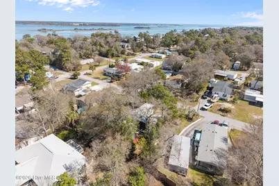 315 Miller Street, Emerald Isle, NC 28594 - Photo 7