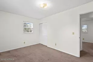 219 Edgewood Dr, Jacksonville, NC 28546 - Photo 17