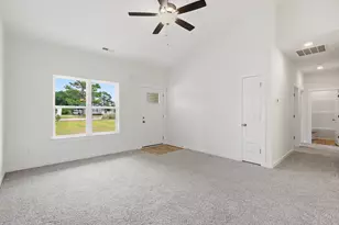 113 N King St, Hubert, NC 28539 - Photo 7