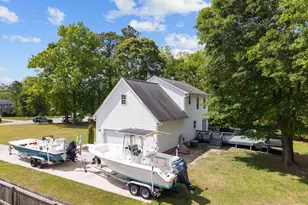 116 Mandy Ln, Hubert, NC 28539 - Photo 35