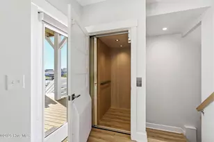 9059 W 9th St, Surf City, NC 28445 - Photo 21