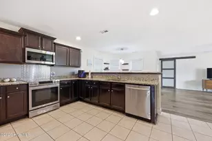 803 Canvas Ct, Swansboro, NC 28584 - Photo 7