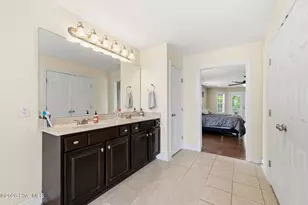 803 Canvas Ct, Swansboro, NC 28584 - Photo 23