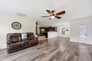 803 Canvas Ct, Swansboro, NC 28584 - Photo 11
