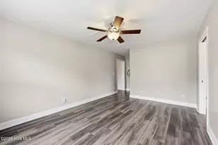 803 Canvas Ct, Swansboro, NC 28584 - Photo 31