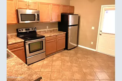 420 Caldwell Loop, Jacksonville, NC 28546 - Photo 7