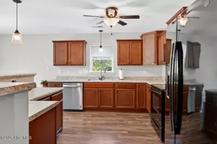106 Sonia Dr, Hubert, NC 28539 - Photo 7