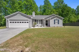 106 Ellen Ct, Jacksonville, NC 28540 - Photo 1