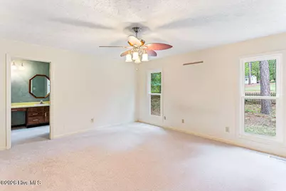 420 E Hedgelawn Way, Southern Pines, NC 28387 - Photo 23