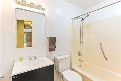 420 E Hedgelawn Way, Southern Pines, NC 28387 - Photo 31