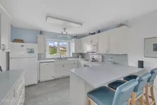 6605 Ocean Dr, Emerald Isle, NC 28594 - Photo 31