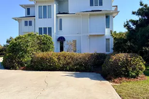 6605 Ocean Dr, Emerald Isle, NC 28594 - Photo 3