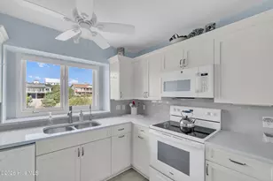 6605 Ocean Dr, Emerald Isle, NC 28594 - Photo 33