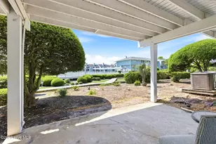 105 Teakwood Dr, Carolina Beach, NC 28428 - Photo 41