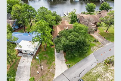 5722 Gondolier Drive, New Bern, NC 28560 - Photo 39
