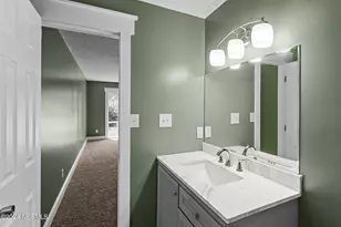 5722 Gondolier Dr, New Bern, NC 28560 - Photo 31