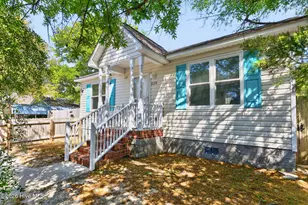 220 NE 33rd St, Oak Island, NC 28465 - Photo 3