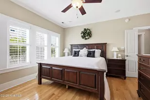 422 Sunrise Ct, Emerald Isle, NC 28594 - Photo 15