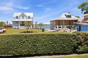 422 Sunrise Ct, Emerald Isle, NC 28594 - Photo 39