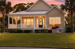 422 Sunrise Ct, Emerald Isle, NC 28594 - Photo 1
