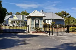 422 Sunrise Ct, Emerald Isle, NC 28594 - Photo 61