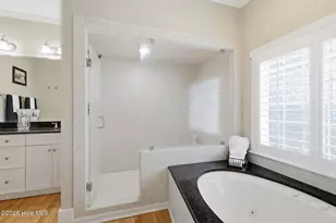 422 Sunrise Ct, Emerald Isle, NC 28594 - Photo 15