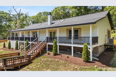 3126 Tradewinds Avenue SW, Supply, NC 28462 - Photo 3
