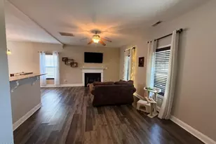 109 Lincolnton Ct, Jacksonville, NC 28540 - Photo 5