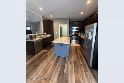 109 Lincolnton Court, Jacksonville, NC 28540 - Photo 11