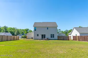 124 Waterford Way, Maysville, NC 28555 - Photo 5