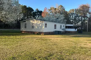 2185 Peacock Rd, Whiteville, NC 28472 - Photo 5