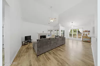 619 E Telfair Circle, Wilmington, NC 28412 - Photo 15