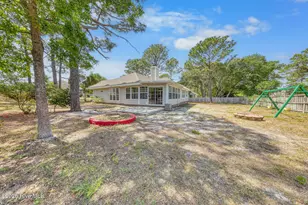 619 E Telfair Cir, Wilmington, NC 28412 - Photo 5