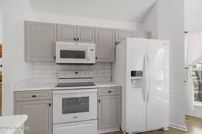 619 E Telfair Circle, Wilmington, NC 28412 - Photo 13
