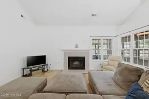 619 E Telfair Cir, Wilmington, NC 28412 - Photo 17