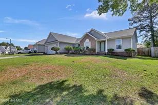 527 Raintree Rd, Jacksonville, NC 28540 - Photo 1